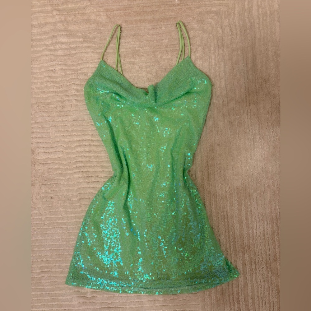 💚 Lucy In The Sky Iridescent Sequin Cowl Neck Mini Dress 💚